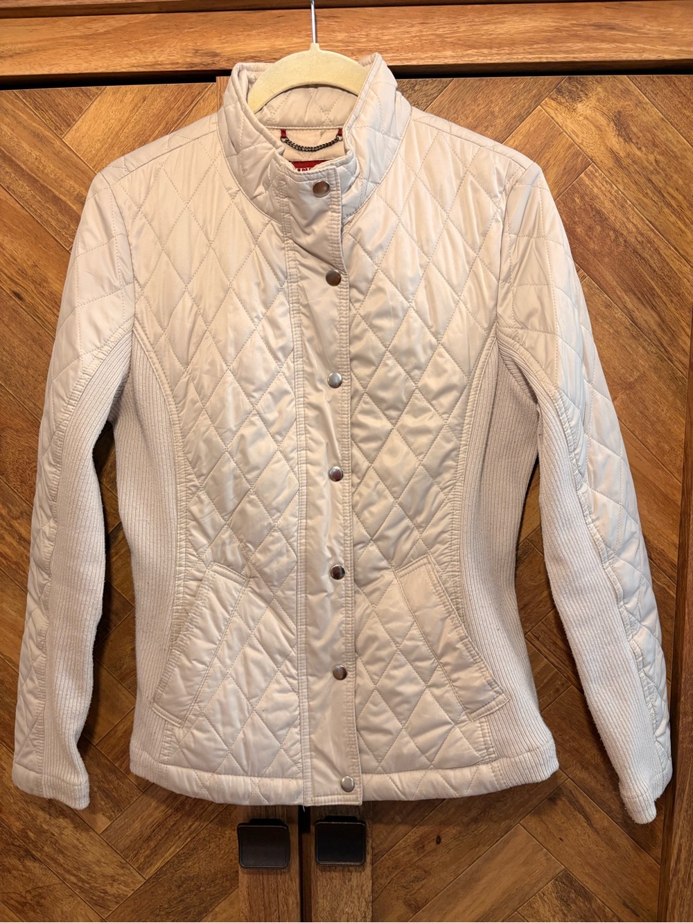 Merona Cream Quilted Puffer Jacket with Ribbed Side Panels Buttons and Zipper